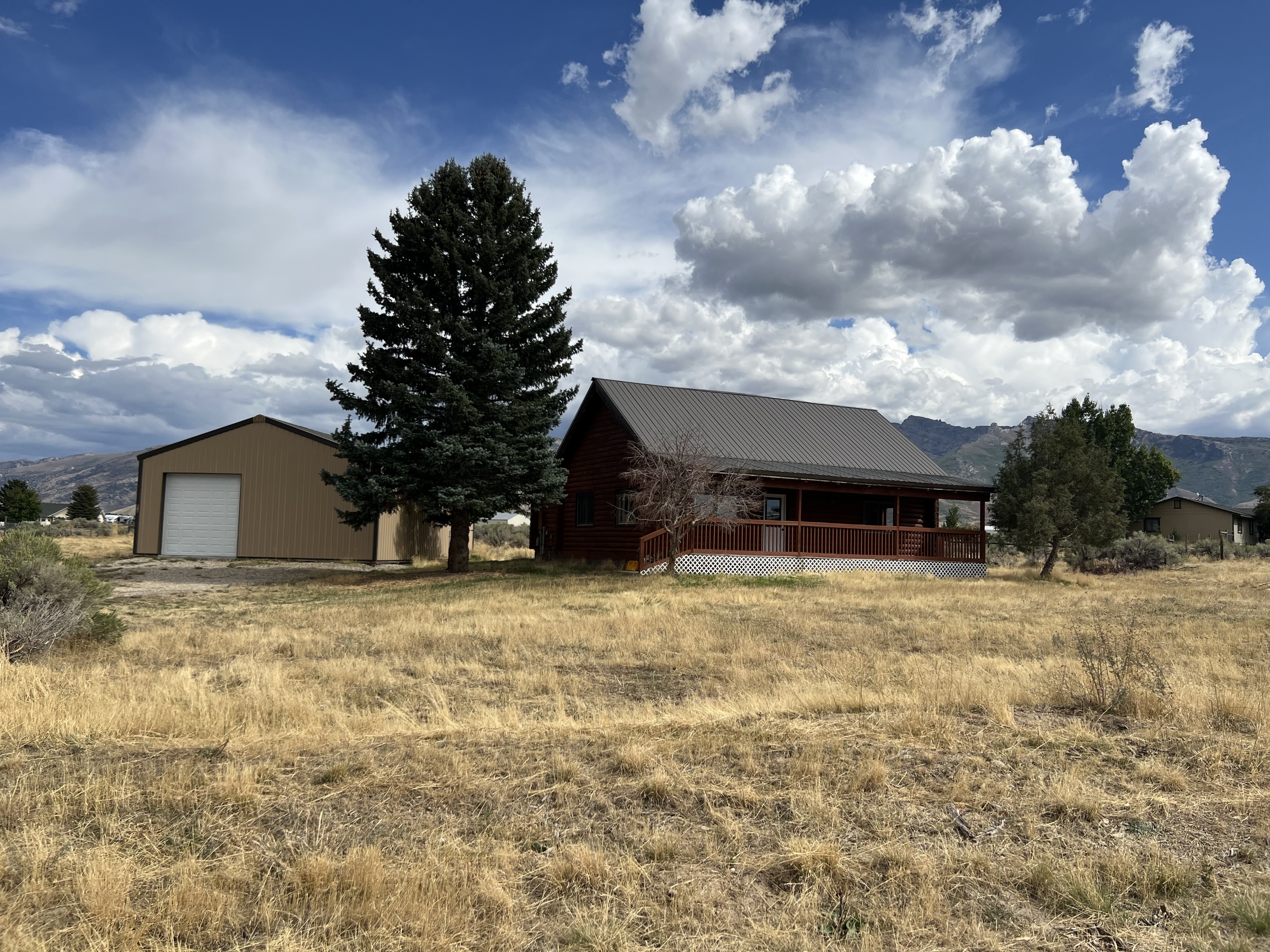 818 Abarr Plaza
