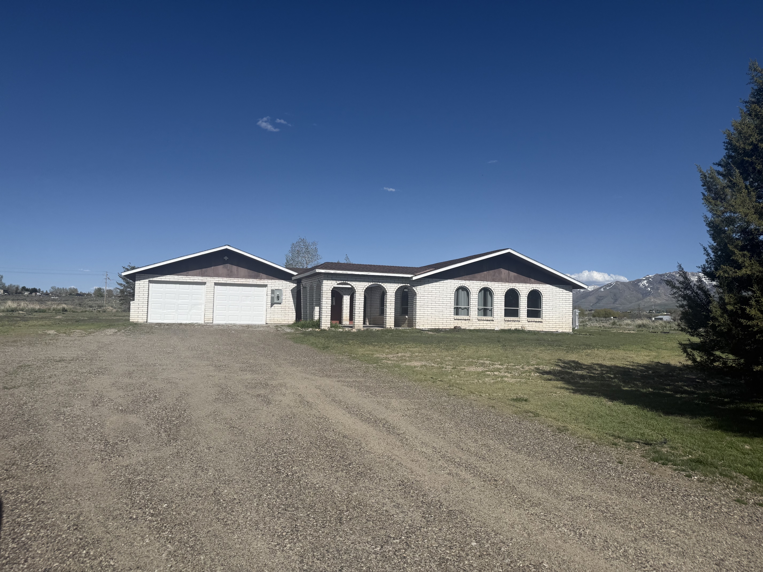 169 Flowing Wells Drive